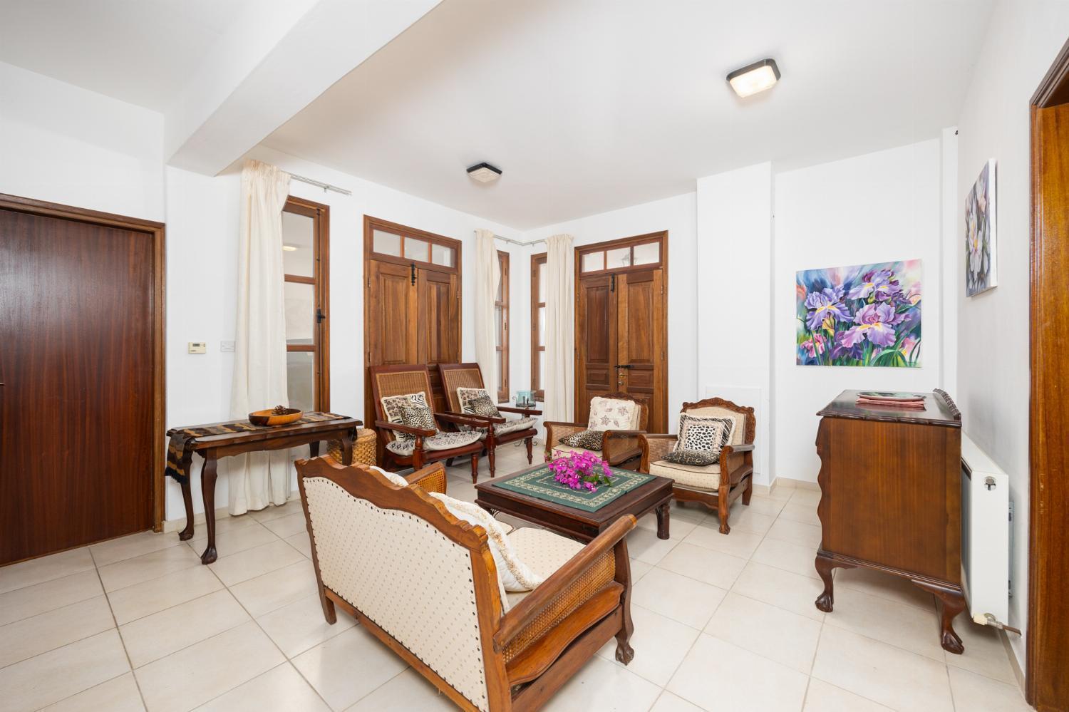 Villa Irene Palace Paphos Ngoại thất bức ảnh