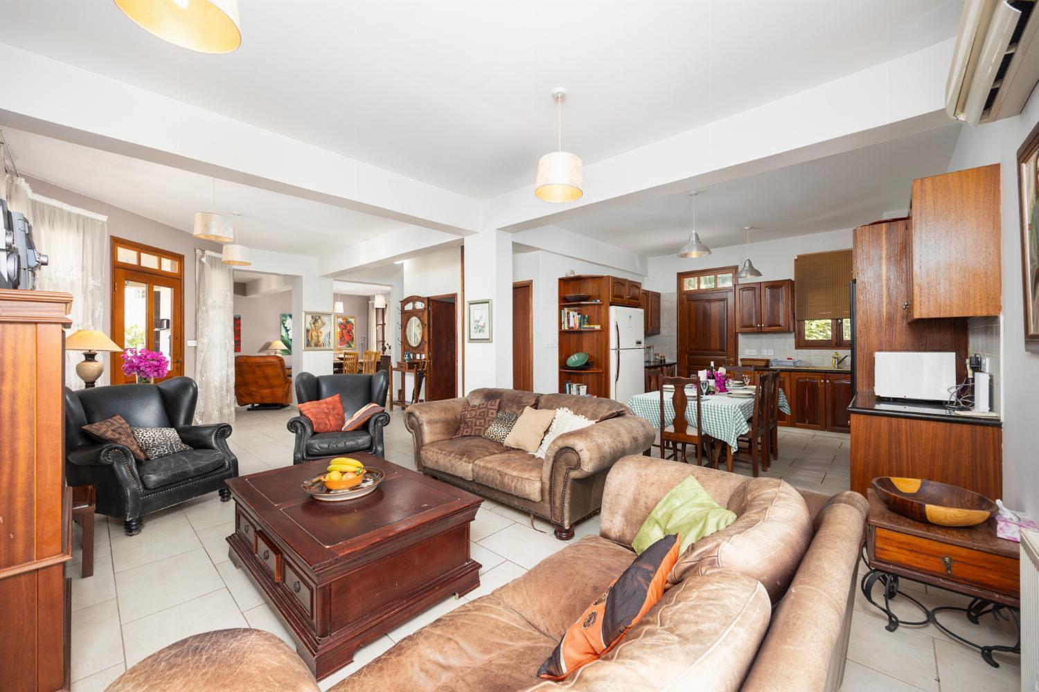 Villa Irene Palace Paphos Ngoại thất bức ảnh
